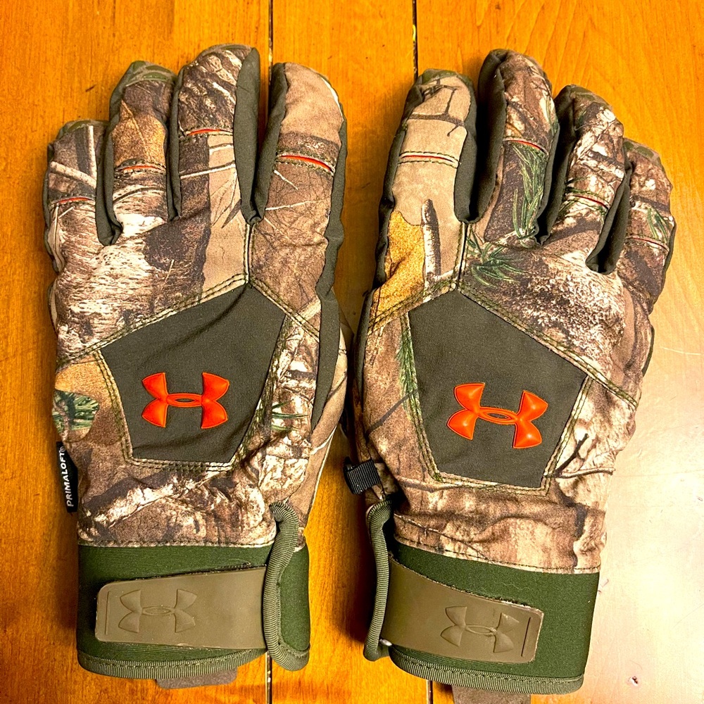Under Armor Hunting Gloves